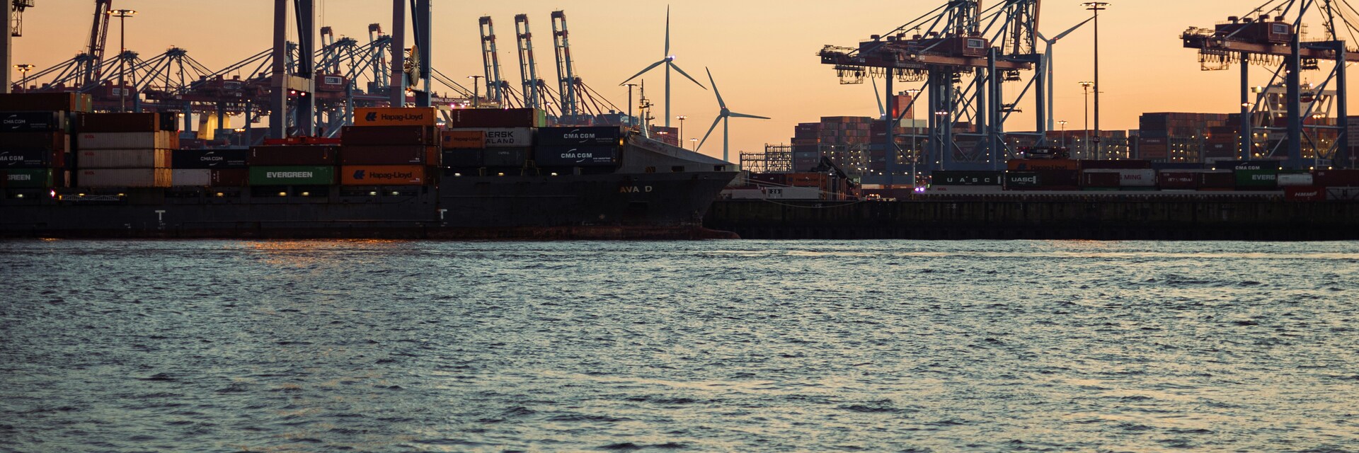 Websites vs. Social Media – der entscheidende Unterschied